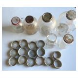 6 jars and 15 spare lids, 2 lids missing top,