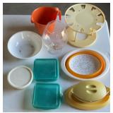 Kitchen items, vintage Tupperware, vintage Akro