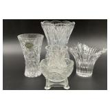 Vintage crystal vase featuring a sawtooth edge