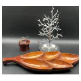 Vintage monkey pod wood leaf-shaped divided