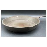 Vintage cast iron skillet, 12 x 12.5 in