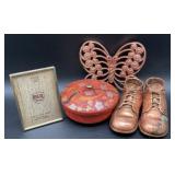Vintage copper-toned metal baby shoes.6in long x