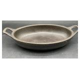 Tomlinson cast iron oval skillet or griddle,