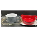 Kitchen dishes, Vintage Anchor Hocking 1.5-quart