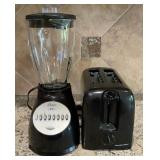 Oster 14 speed black blender, powers on. Proctor