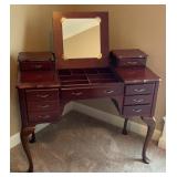 Traditional Cherry Finish Vanity Dressing Table