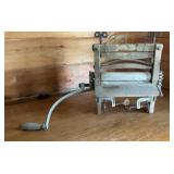 Antique Rival Hand-Crank Clothes Wringer (Approx