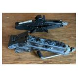 Volvo & BATZ Automotive Scissor Jacks (Lot