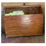 Wooden storage bin with nylon rope, 25 inches