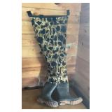 Herterï¿½s Camouflage neoprene Chest Waders (Size