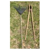 Leaf Rake & Wooden Handle Post Hole Digger Tool