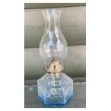 Vintage clear glass oil lamp, 14 inches tall