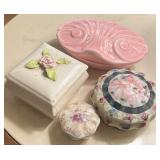 California Originals Pink Shell Covered Dish,