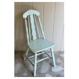 Vintage Wooden Spindle Back Side Chair ï¿½