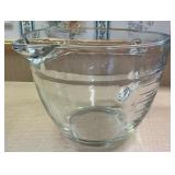 Anchor Hocking 8 Cup Glass Batter Mixing Bowl