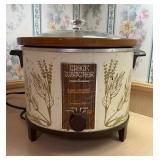 Vintage Crock Watcher by Hamilton Beach 6 Quart