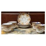 Longton ï¿½Tremontï¿½ Floral Porcelain Tea Set with 4