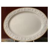 Homer Laughlin Eggshell Theme Oval Serving