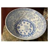 Large Blue & White Chinese Style Floral Porcelain