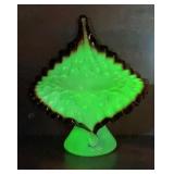 Vintage UV GLOW Victorian Art Glass Thorn Foot