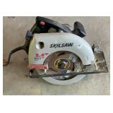 Skilsaw 2.4 HP Circular Saw, Corded Power Tool