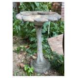 Classical Cast Stone Pedestal Birdbath, Scalloped