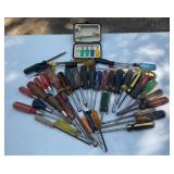 Large Assorted Screwdriver Tool Lot with Bit Set