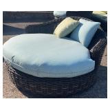 Weathermaster Outdoor Wicker Round Daybed Chaise