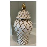 White & Gold Lidded Ceramic Ginger Jar / Temple