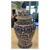 Blue & White Porcelain Ginger Jar Lidded Temple