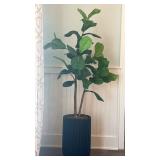 Artificial Fiddle Leaf Fig Tree in Black Ribbed