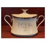Lenox Windsong Covered Sugar Bowl with Platinum