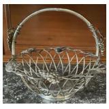 Godinger Silverplate Wire Basket Grape Cluster &