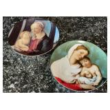 International Museum Annual Christmas Plates
