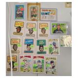 16 1970 VTG Cards & MLB Novelty Items