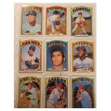 Lot Of 18 1972 Topps MLB Cards