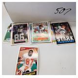 4 Sleeves 1000s Unsearched VTG NFL Cards