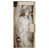 13' Porcelain VTG Brides Doll NIB