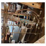 Full Size Brass Bed No rails