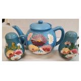 Antique Ransburg Pottery Kettle & S&P Set Blue Ast