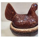 VTG Hull Brown Drip Hen Nesting Casserole Dish