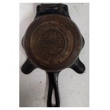 Griswold #00 Cast Iron Ash Tray With Match Holder
