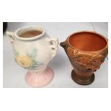 Two VTG Vases Roseville & Hull
