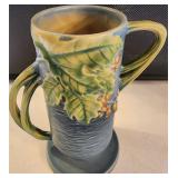 Roseville Bushberry Vase 32-7 Double Handle USA