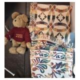 VTG Boyds Bear & 2 Throw Rugs