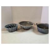 Graniteware Colander Bowl & Bundt Pan Set
