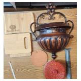 VTG Home Decor Lot Of 4 Wall Hangers & More