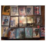 Unsearched MLB Box 80s-90s Cards & Star Inserts