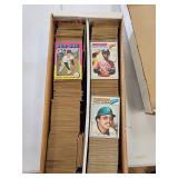 2 Sleeve Unsearched Box 100s 1975 & 77 Topps MLB C