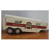 VTG Ertl Iron Horse pressed steel horse trailer